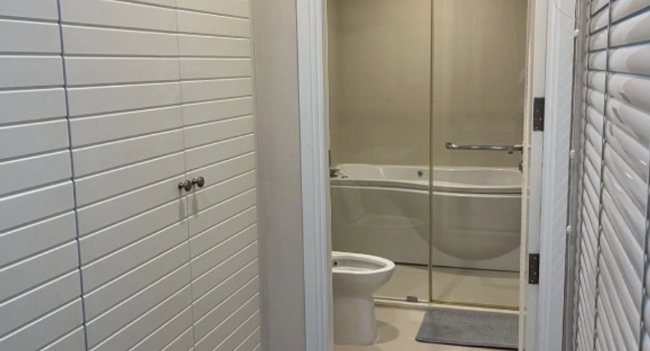 For rent 1 Beds condo in Watthana, Bangkok