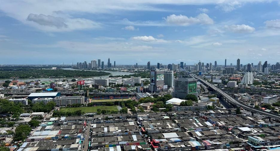 Condo en alquiler de 2 habitaciones en Khlong Toei, Bangkok