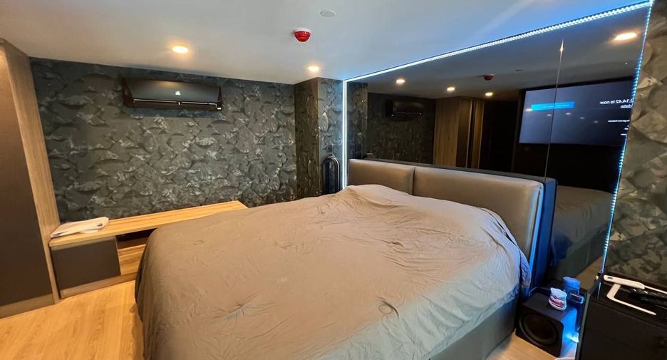 Condo en alquiler de 2 habitaciones en Khlong Toei, Bangkok