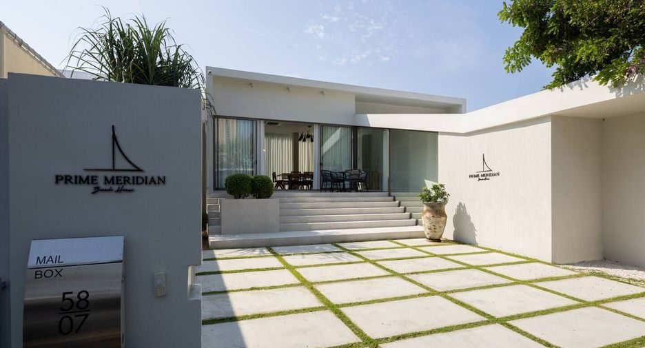 À vendre et à louer 4 chambres villa à Sattahip, Chonburi