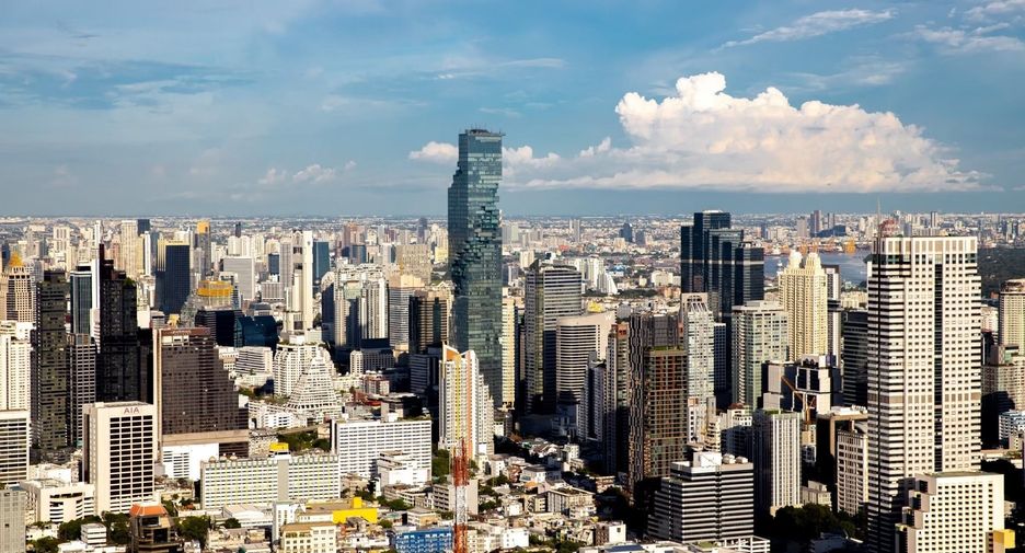 Condo en alquiler de 3 habitaciones en Khlong San, Bangkok
