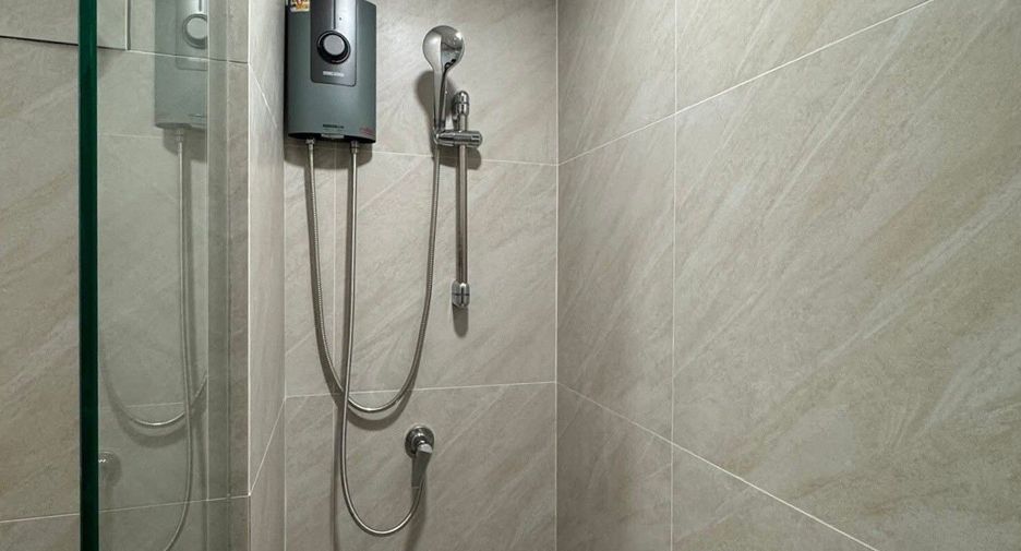 For rent 1 bed condo in Huai Khwang, Bangkok