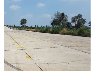 出售 土地 在 Bang Lamung, Chon Buri