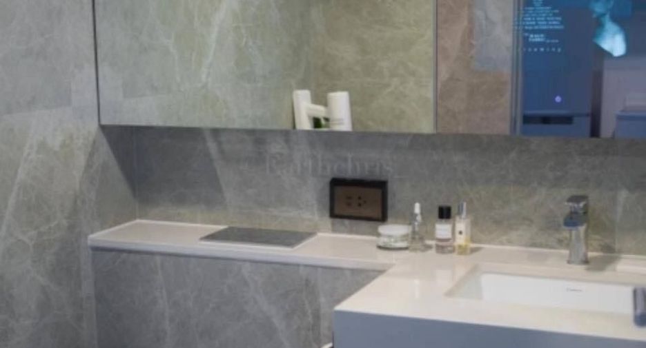 For rent 1 Beds condo in Huai Khwang, Bangkok