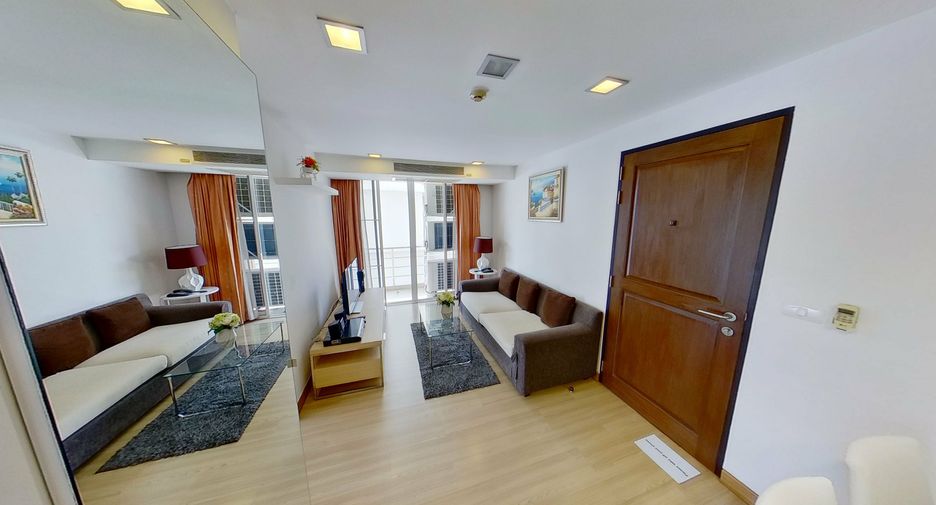 For rent 2 bedrooms condo in Khlong Toei, Bangkok