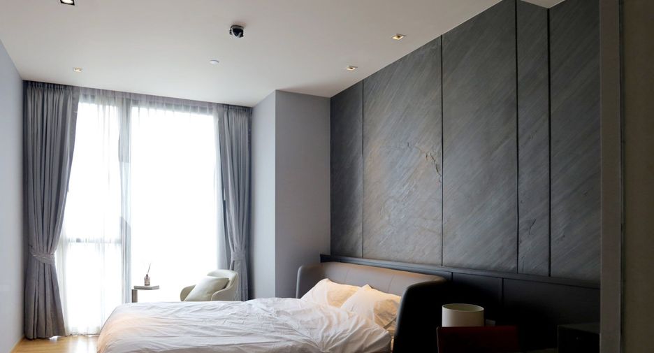 For rent 2 bedrooms condo in Khlong Toei, Bangkok