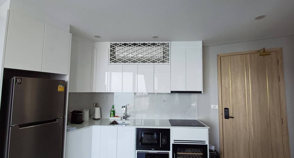 For sale 1 bed condo in Bang Lamung, Chonburi