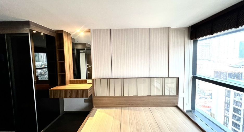 For rent 1 bed condo in Ratchathewi, Bangkok