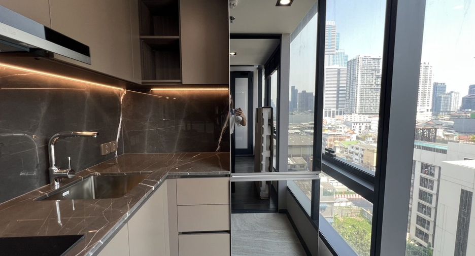 For rent 1 bed condo in Ratchathewi, Bangkok