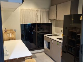 Condo en alquiler de 1 habitaciones en Huai Khwang, Bangkok