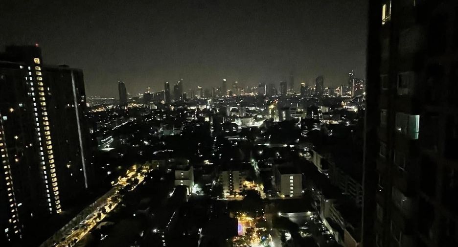 For rent 1 bed condo in Thon Buri, Bangkok