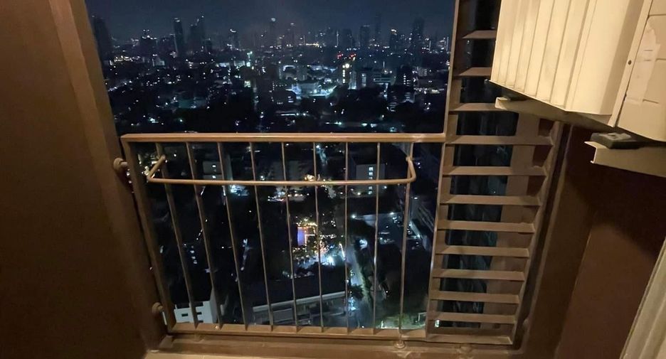 For rent 1 bed condo in Thon Buri, Bangkok
