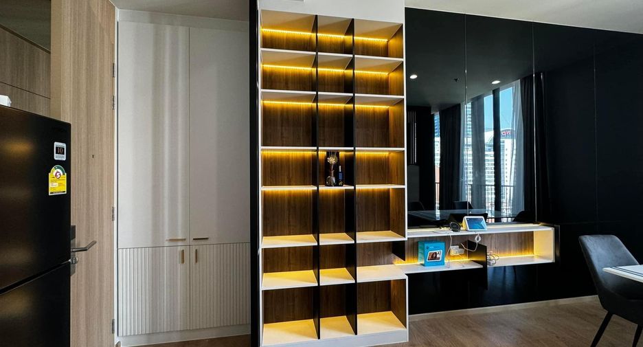 For rent 1 bed condo in Watthana, Bangkok