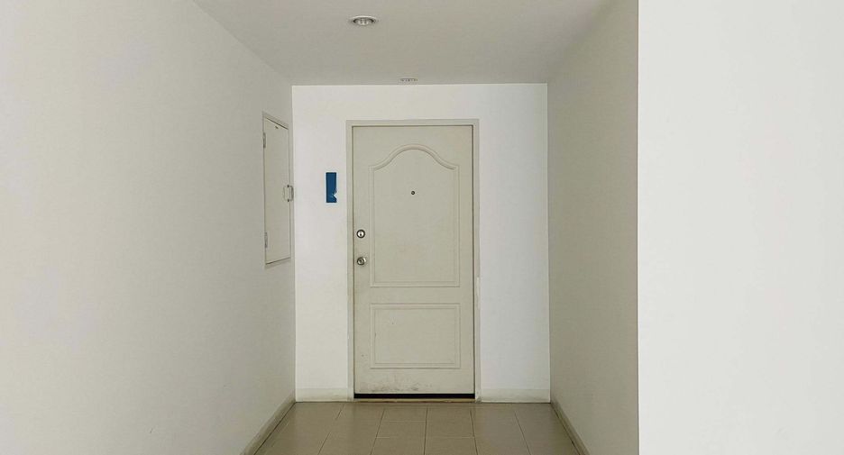 For sale 2 bedrooms condo in Bueng Kum, Bangkok