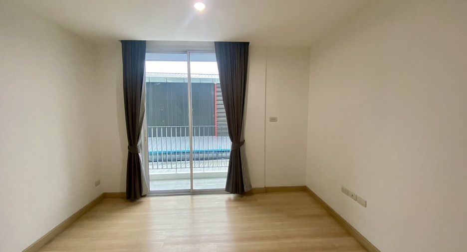 For sale 2 bedrooms apartment in Chatuchak, Bangkok