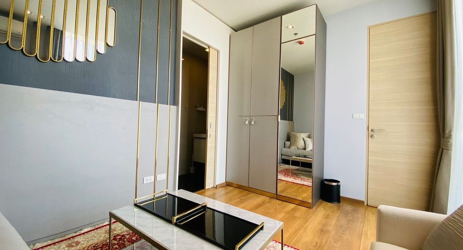 For sale 2 bedrooms condo in Khlong Toei, Bangkok