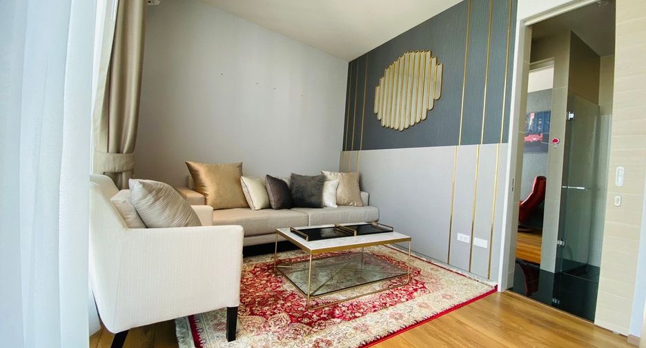For sale 2 bedrooms condo in Khlong Toei, Bangkok
