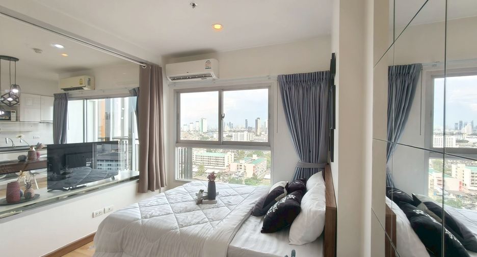 For sale 1 bed condo in Thon Buri, Bangkok