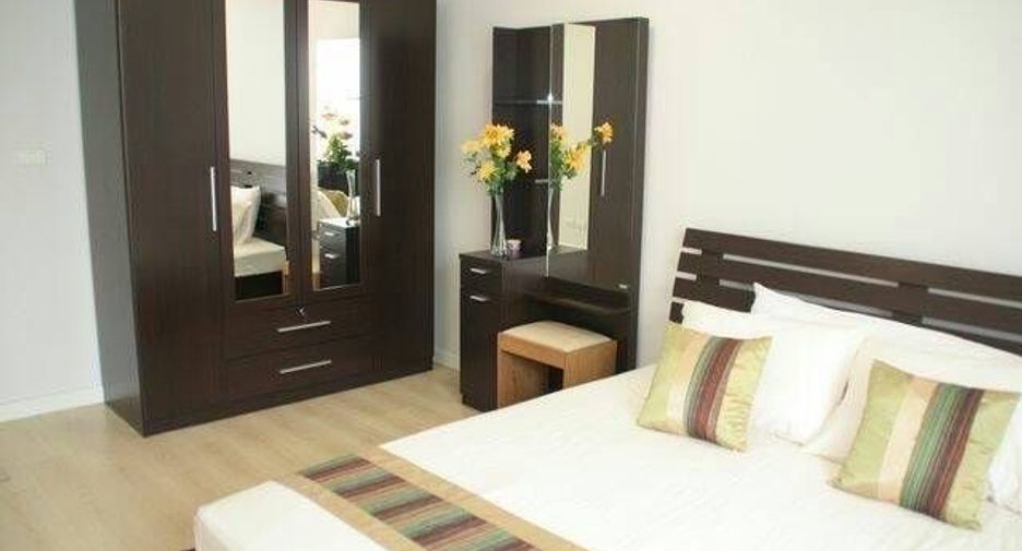 For rent 1 bed condo in Bang Phlat, Bangkok