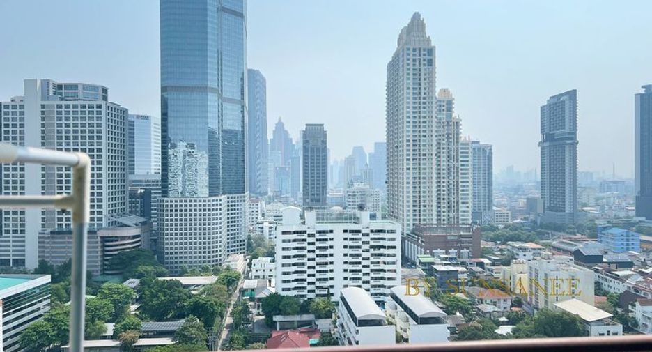 For rent 2 bedrooms condo in Sathon, Bangkok