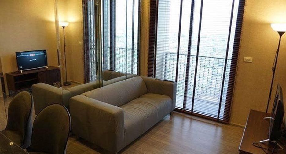 Wohnung zur Miete mit 1 Zimmer in Khlong San, Bangkok