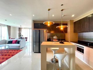 For sale 2 ベッドルーム condo in Bang Lamung, Chonburi