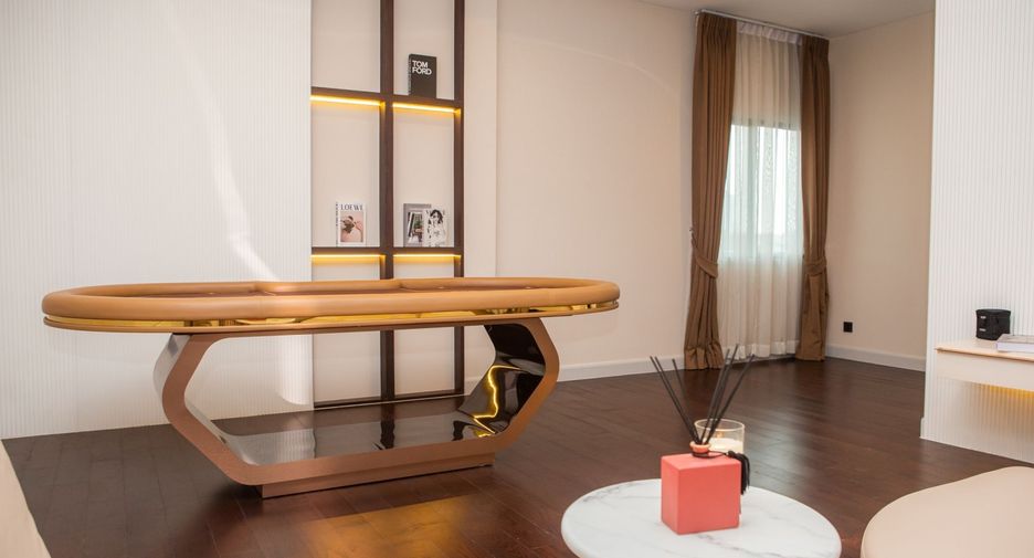 For rent 3 bedrooms house in Wang Thonglang, Bangkok
