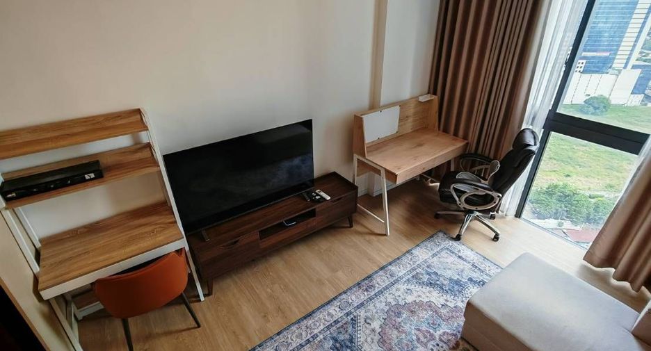 Wohnung zur Miete mit 1 Zimmer in Huai Khwang, Bangkok