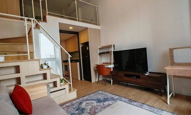 À louer 1 chambre condo à Huai Khwang, Bangkok
