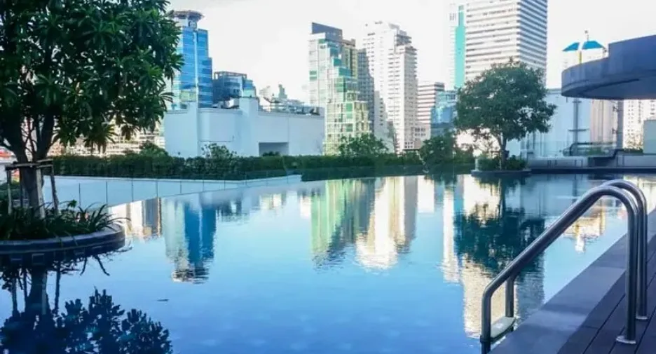 For rent 1 bed condo in Watthana, Bangkok