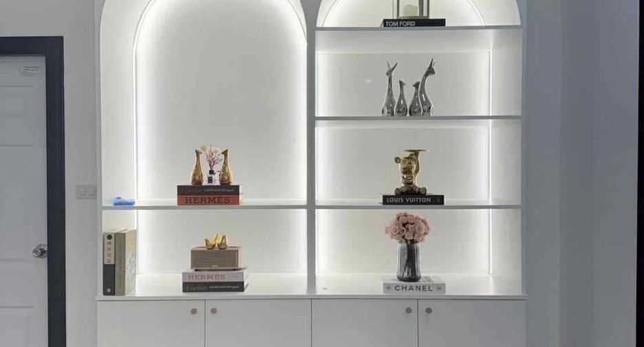 Продажа 3 спальни вилла в Банг Ламунг, Чонбури