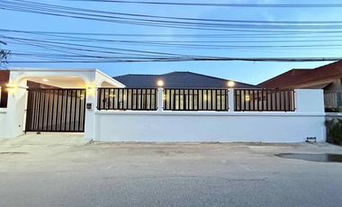 À vendre 3 chambres villa à Bang Lamung, Chonburi