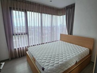 Condo en alquiler de 2 habitaciones en Phra Khanong, Bangkok