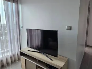 Condo en alquiler de 2 habitaciones en Phra Khanong, Bangkok