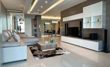 Wohnung zur Miete mit 2 Zimmer in Pathum Wan, Bangkok