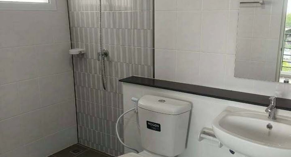 For sale 3 bedrooms house in Khlong Sam Wa, Bangkok