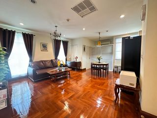 出租 2 卧室 公寓式住宅 在 Khlong Toei, 曼谷