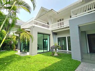 For sale 4 bedrooms house in Bang Khen, Bangkok