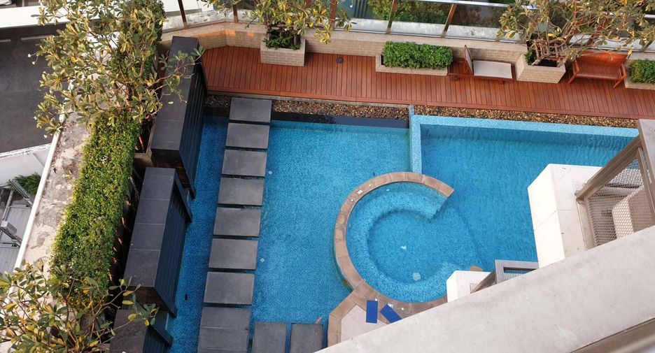Condo en venta y en alquiler de 2 habitaciones en Khlong Toei, Bangkok