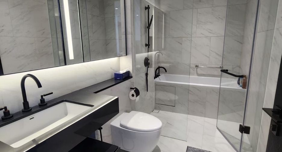 For rent 1 bed condo in Sathon, Bangkok