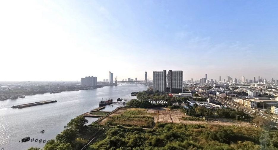 For sale 2 bedrooms condo in Yan Nawa, Bangkok