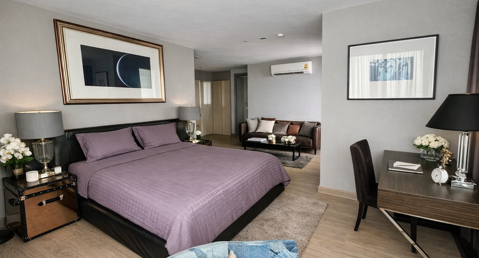 For sale 3 bedrooms condo in Bang Rak, Bangkok