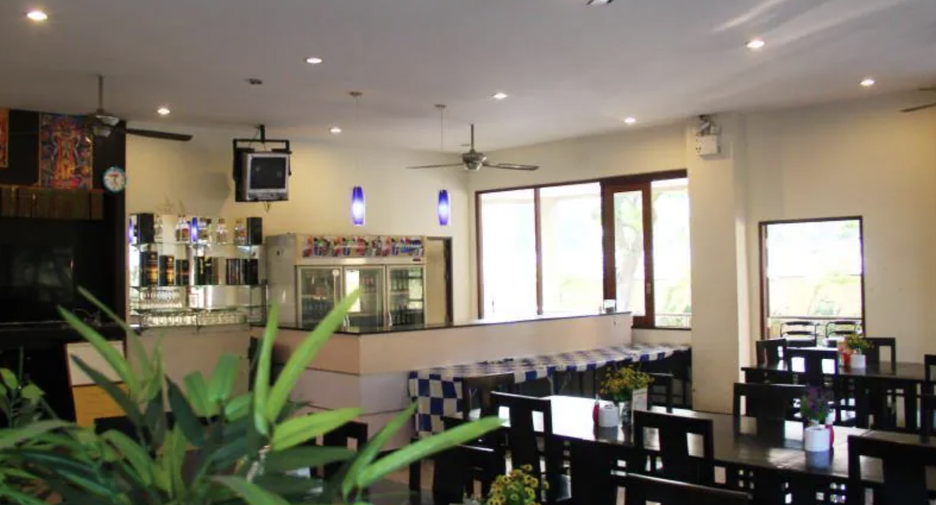 出售 79 卧室 酒店 在 Bang Lamung, Chon Buri