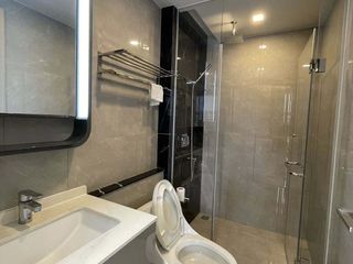 À louer studio condo à Huai Khwang, Bangkok
