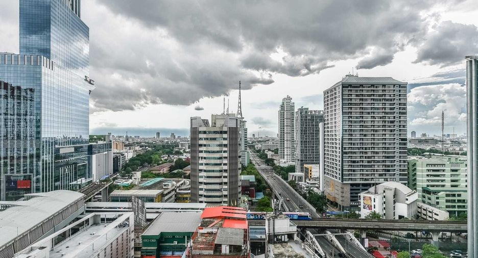 For rent 1 bed condo in Ratchathewi, Bangkok