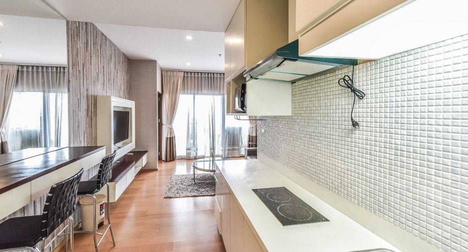 For rent 1 bed condo in Ratchathewi, Bangkok