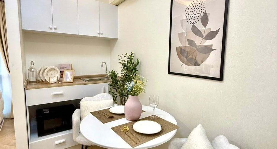 For rent studio condo in Huai Khwang, Bangkok