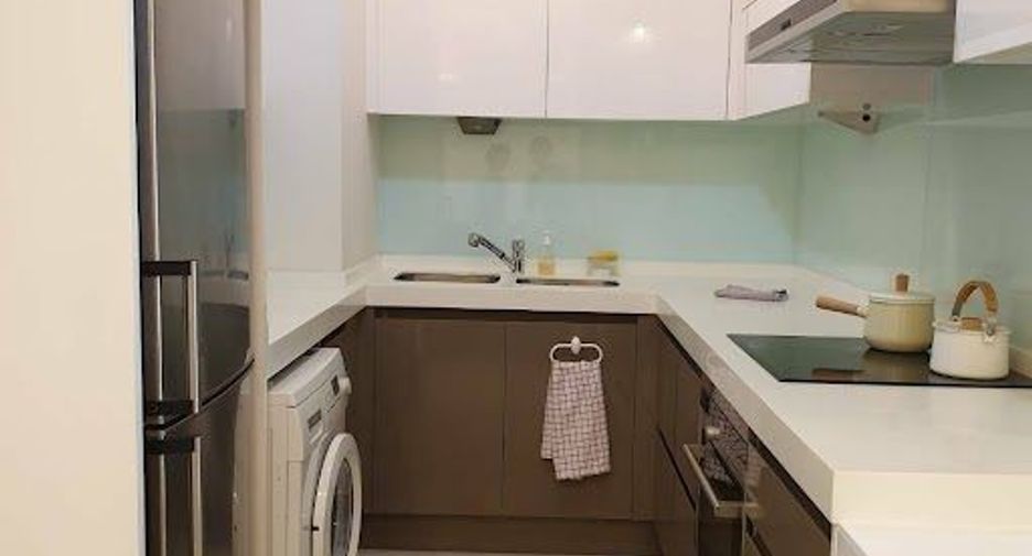 Wohnung zur Miete mit 2 Zimmer in Pathum Wan, Bangkok