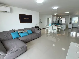 For Rent 2 Bedroom Condo In Si Racha, Chonburi