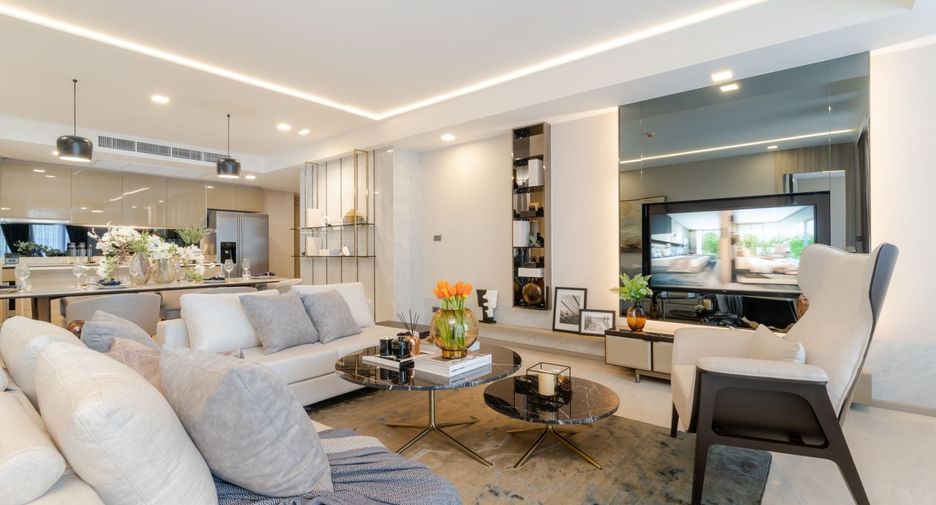 Wohnung zur Miete mit 3 Zimmer in Watthana, Bangkok